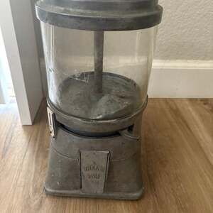 Vintage gum dispenser